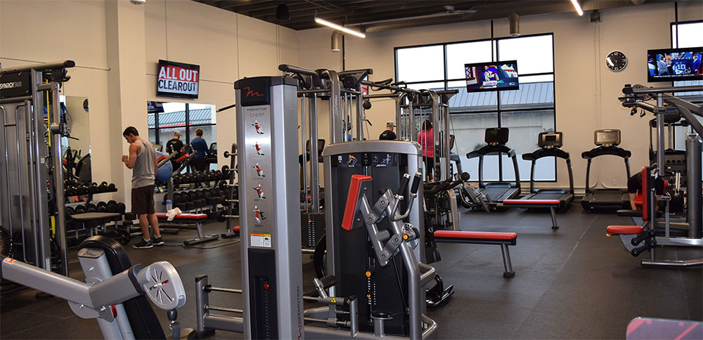 Explore Premium Amenities at Point Fitness Club Saskatoon - State-of-the-Art Equipment & More